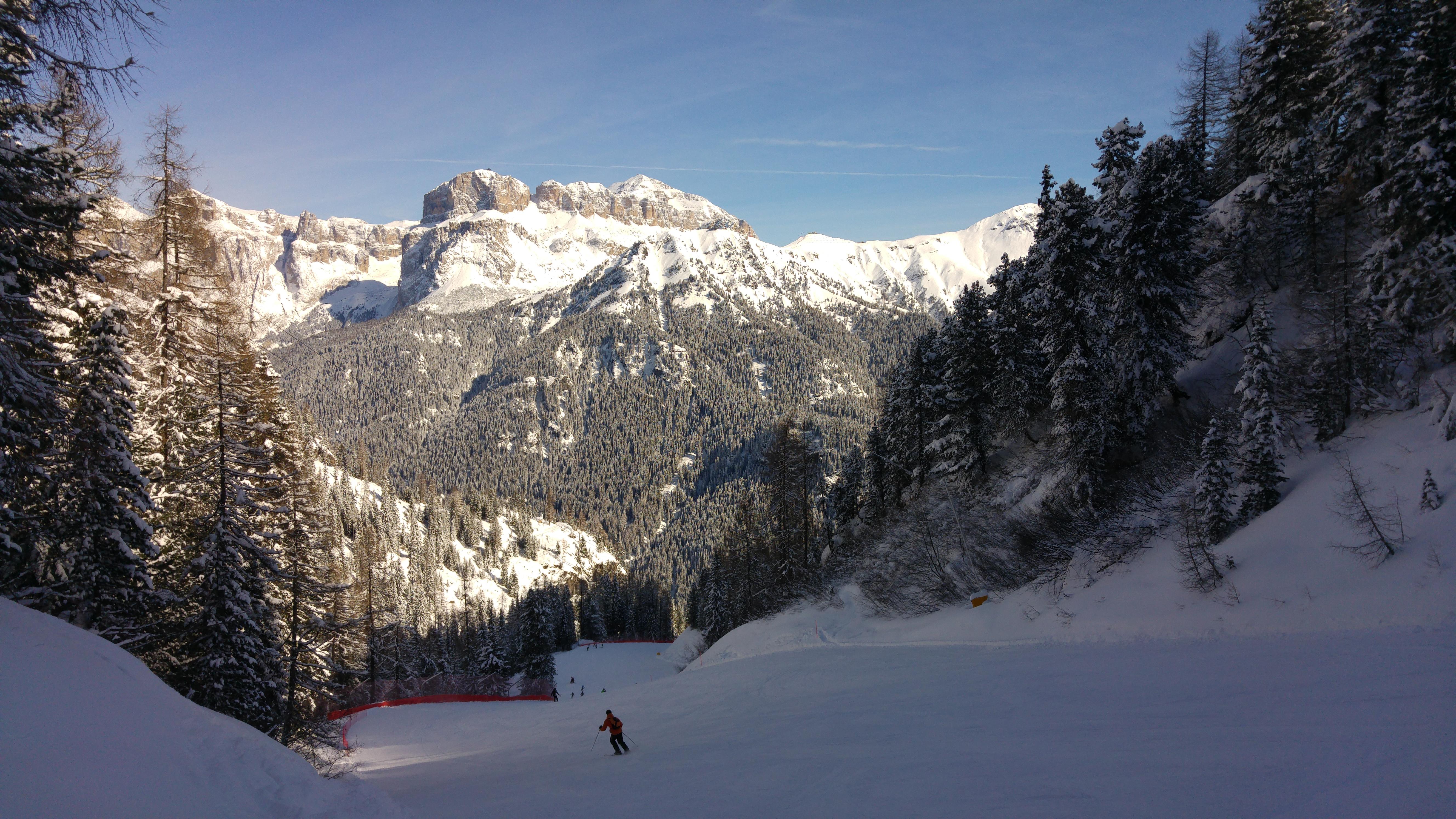 GH Hotel Monzoni Pozza di Fassa Exterior foto
